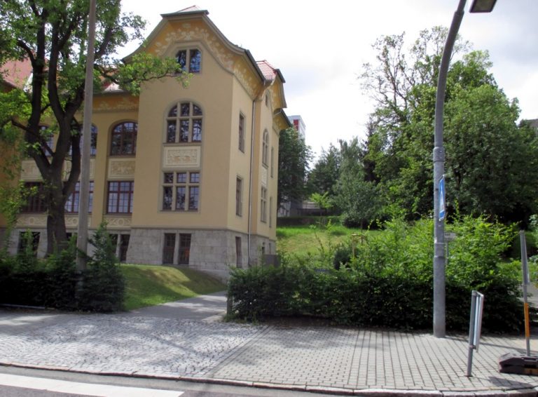 Bild des Gebäudes der Max Zöllner Stiftung
